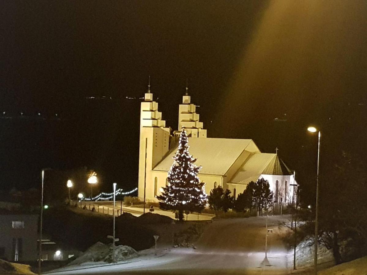 Guesthouse Akureyri Bagian luar foto