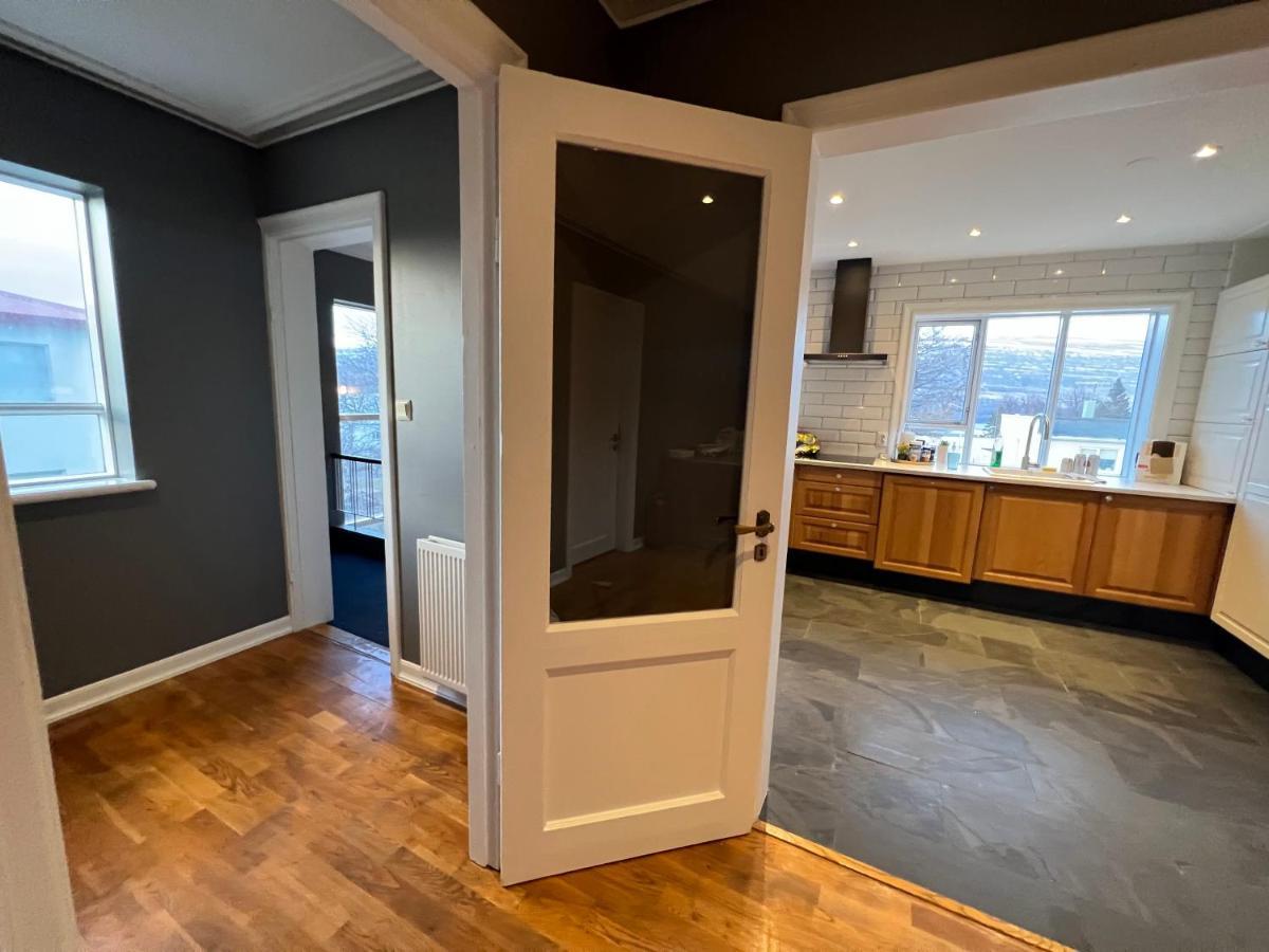 Guesthouse Akureyri Bagian luar foto