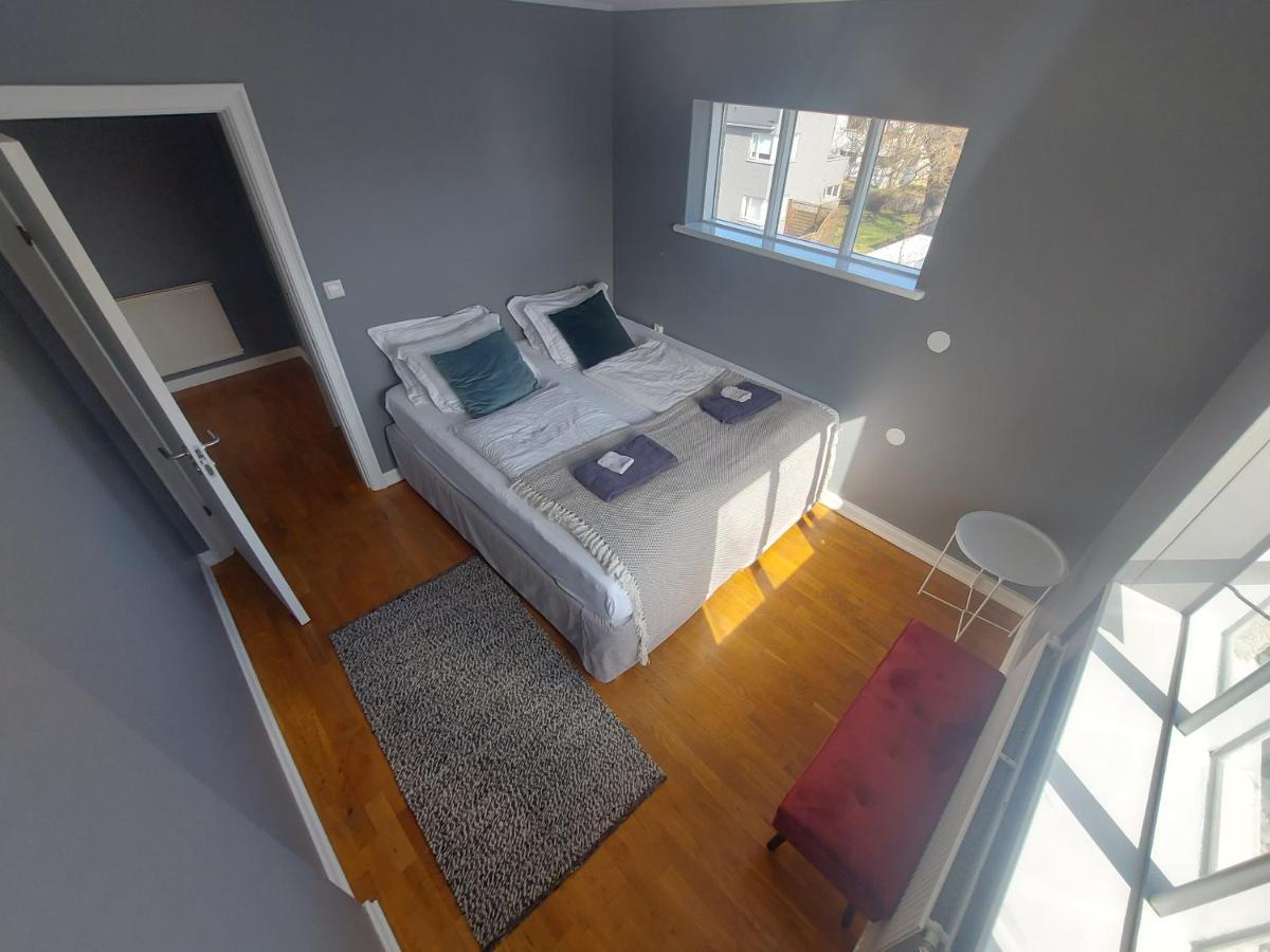 Guesthouse Akureyri Bagian luar foto