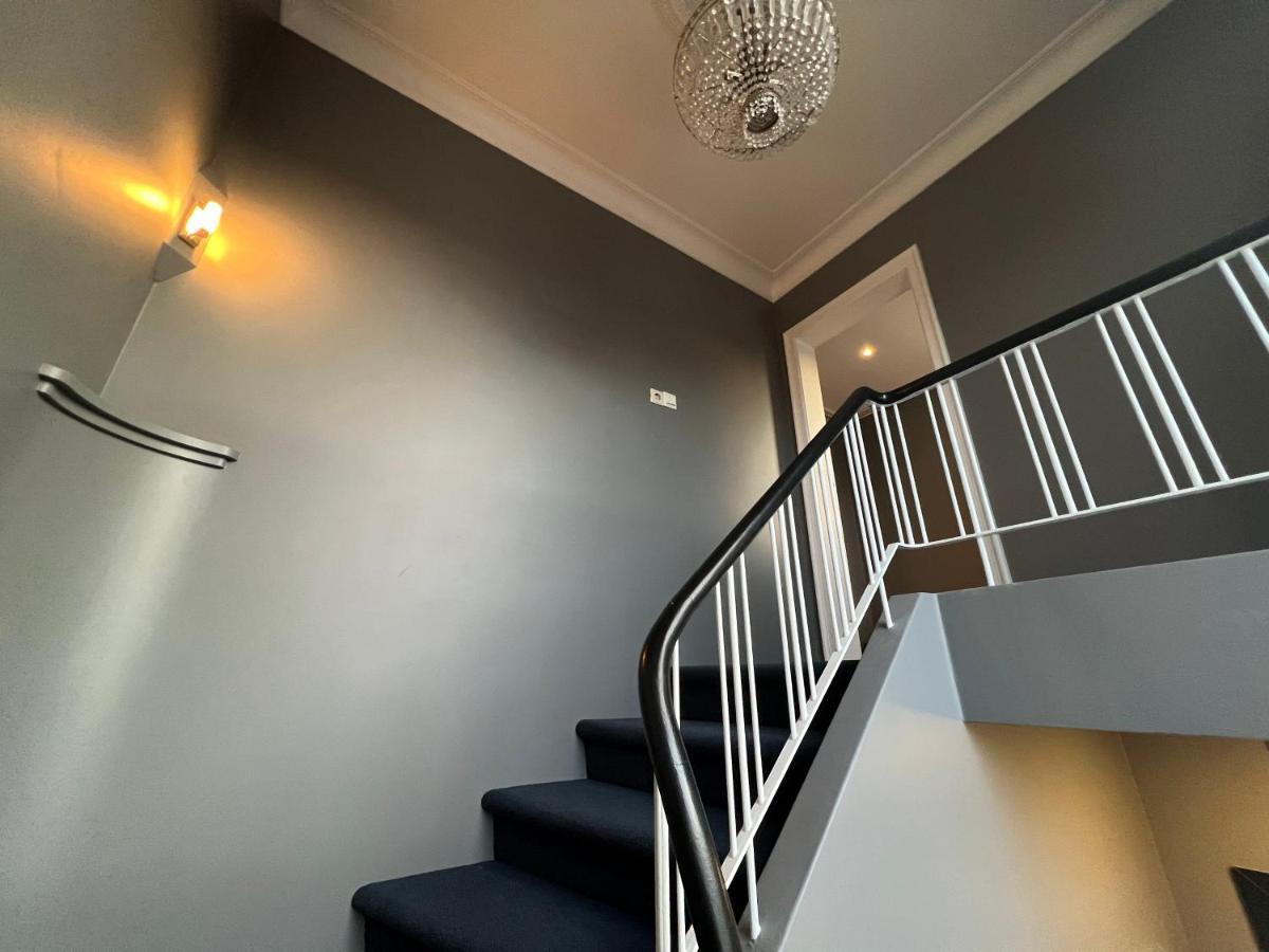 Guesthouse Akureyri Bagian luar foto