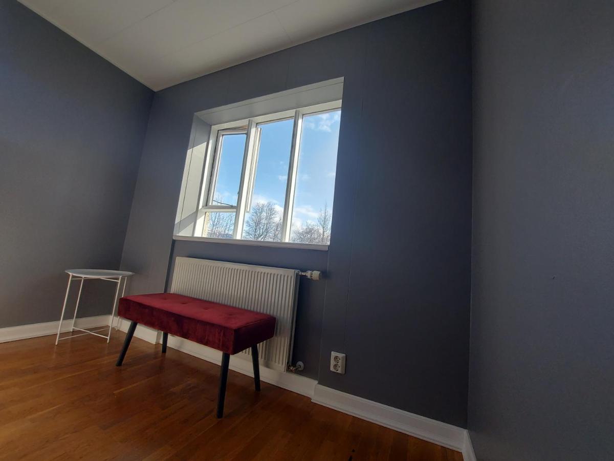 Guesthouse Akureyri Bagian luar foto