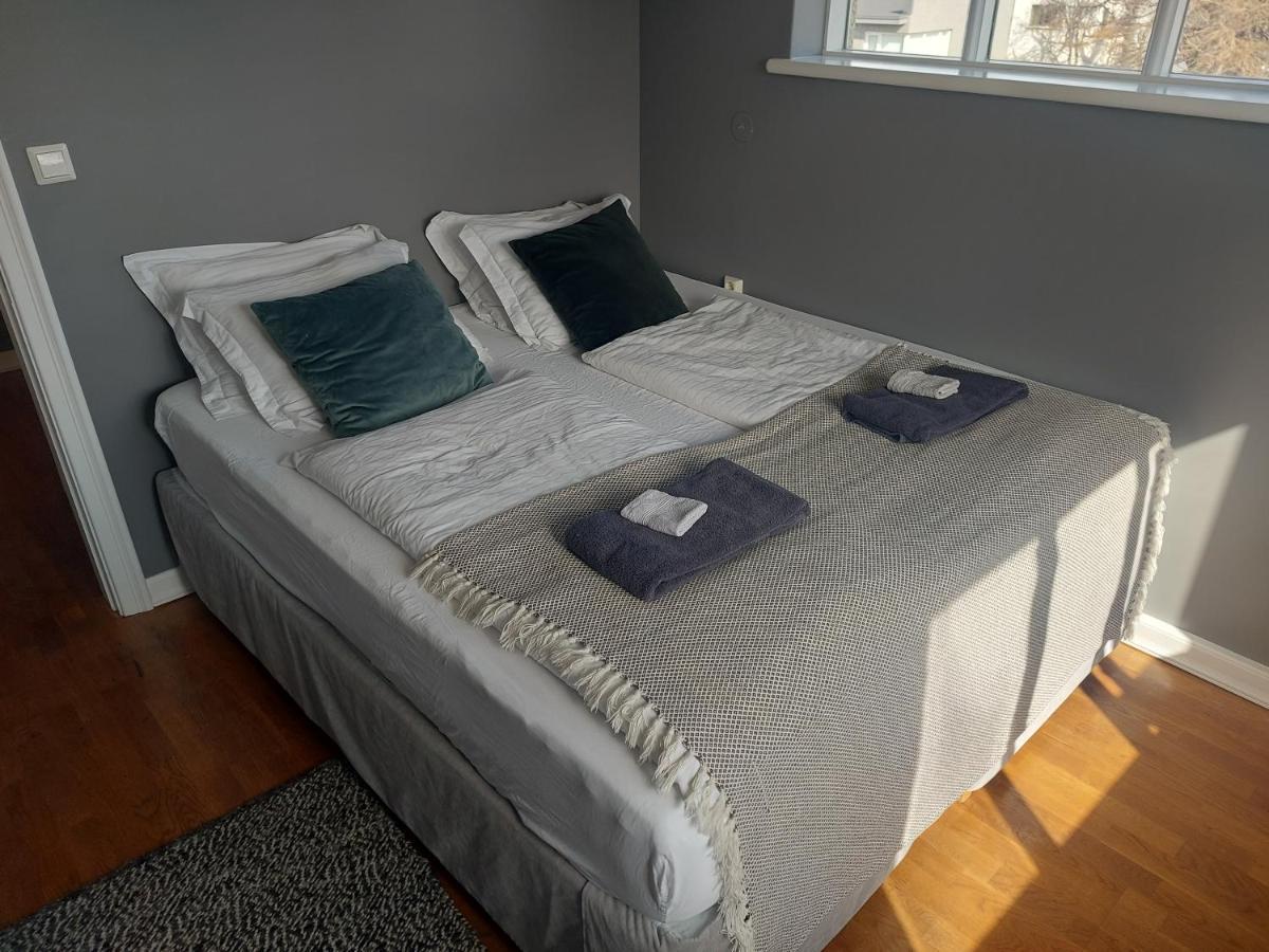 Guesthouse Akureyri Bagian luar foto