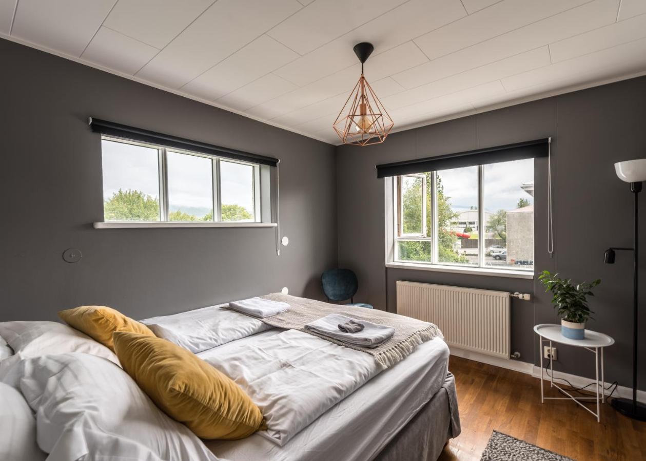Guesthouse Akureyri Bagian luar foto